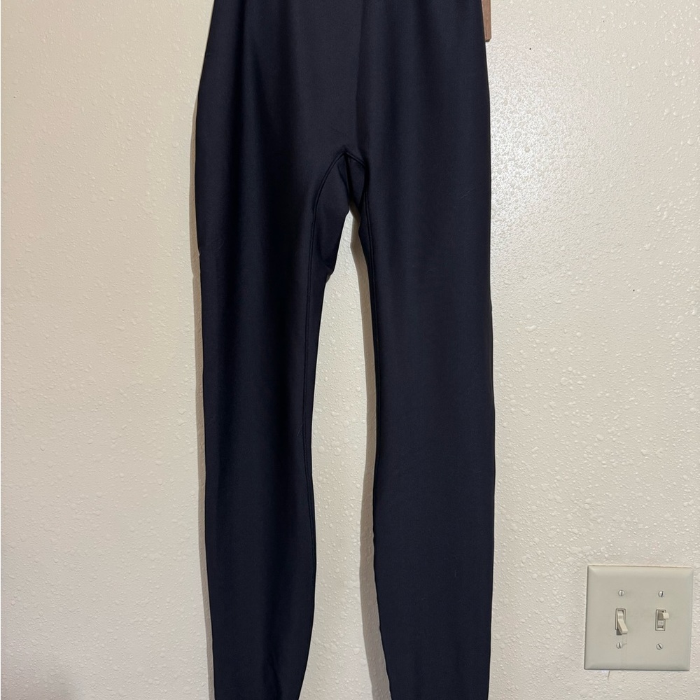 SKIMS Onyx High-Waisted Leggings